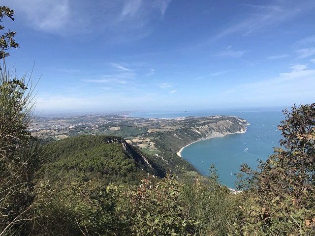 Mare Monti e Poesia