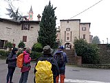 Un Anello tra Vigneti e Castelli